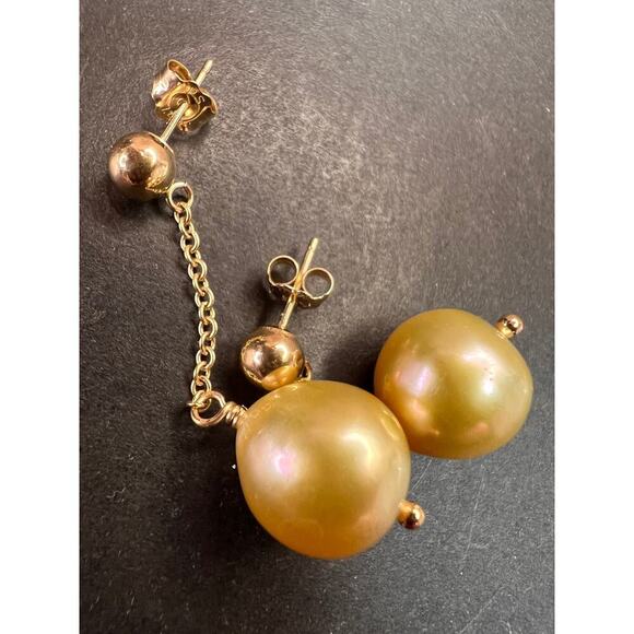 14k yellow gold South Seas Pearl dangle earrings - Picture 9 of 14